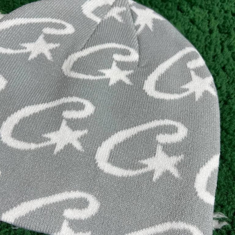 Corteiz Star Beanie Black - 5