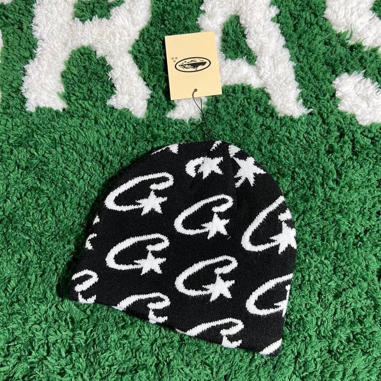 Corteiz Star Beanie Black - 7