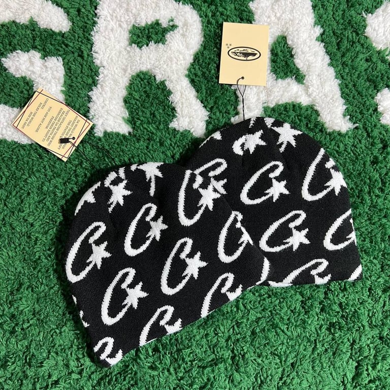 Corteiz Star Beanie Black - 8