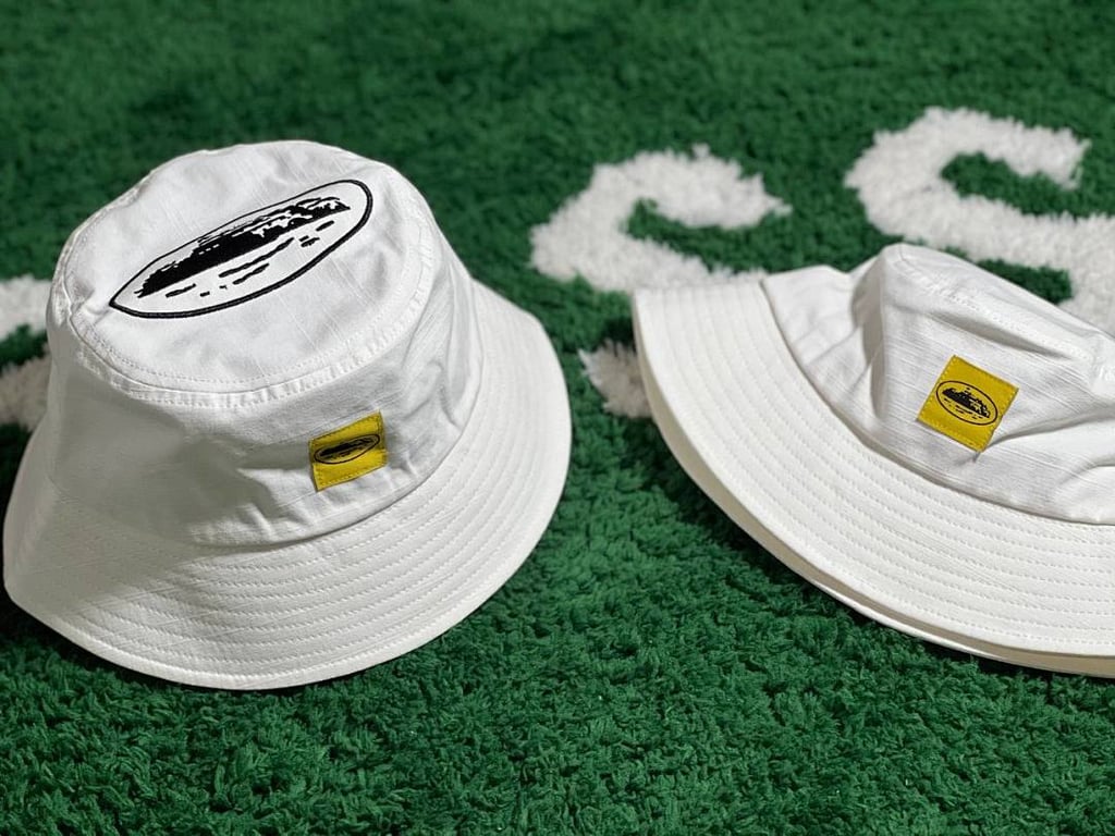 Corteiz Alcatraz Bucket Hat White - 2