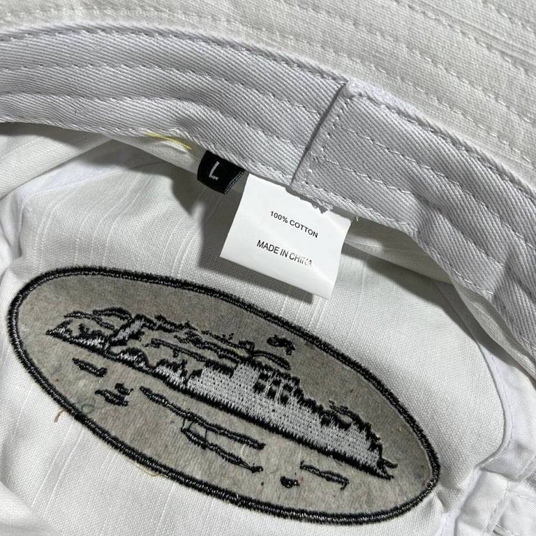 Corteiz Alcatraz Bucket Hat White - 3
