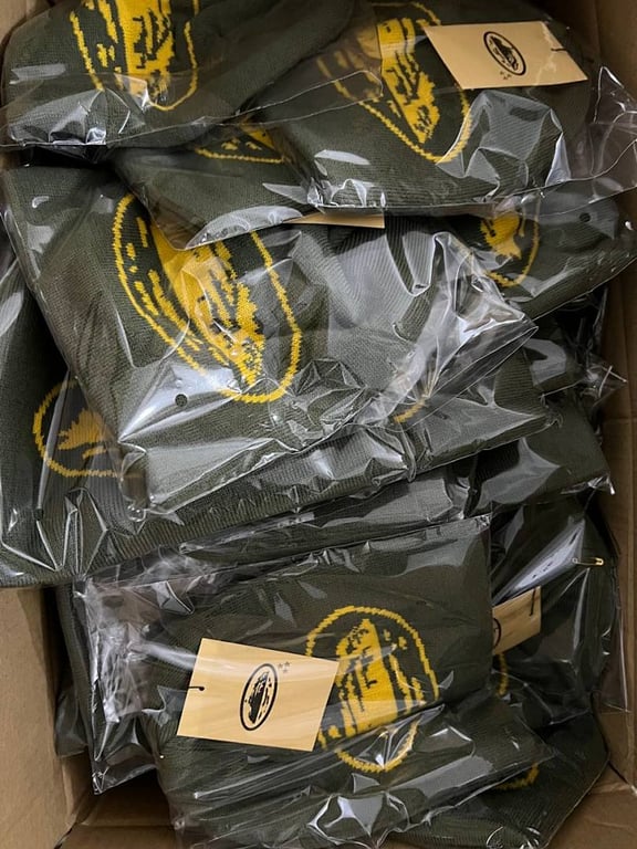 Corteiz Alcatraz Beanie Army Green - 2