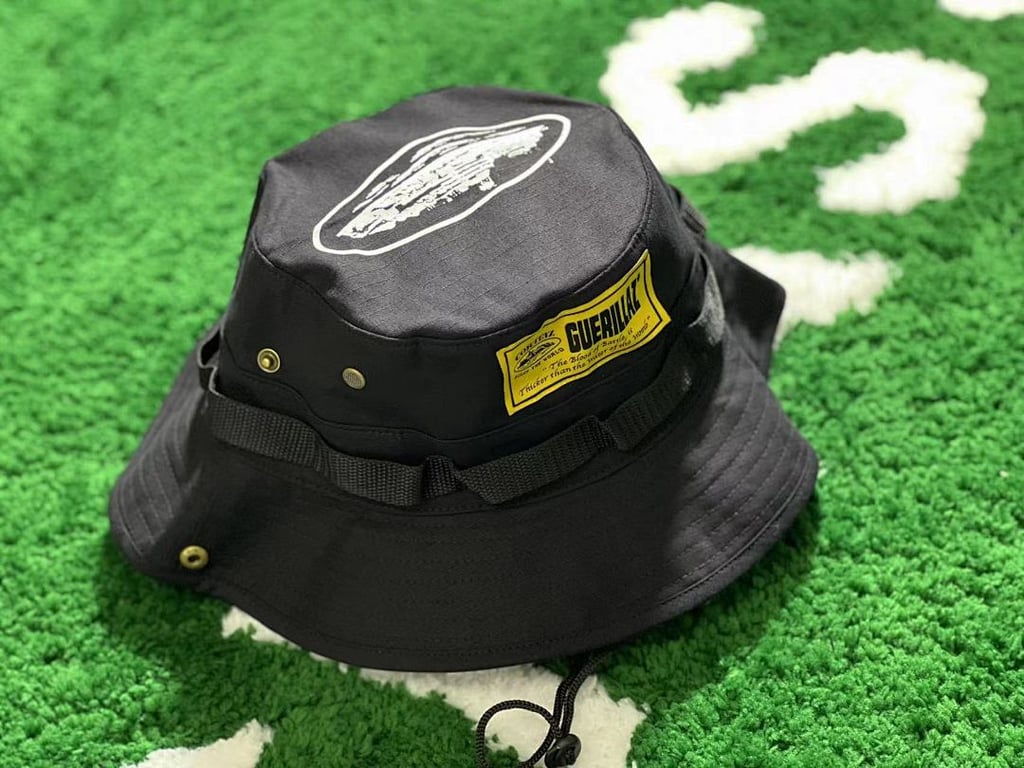 Corteiz Guerillaz Bucket Hat Black - 8
