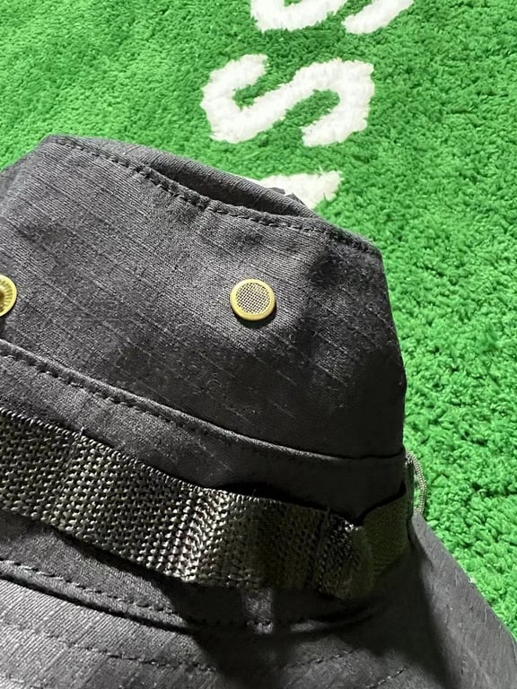 Corteiz Guerillaz Bucket Hat Black - 10