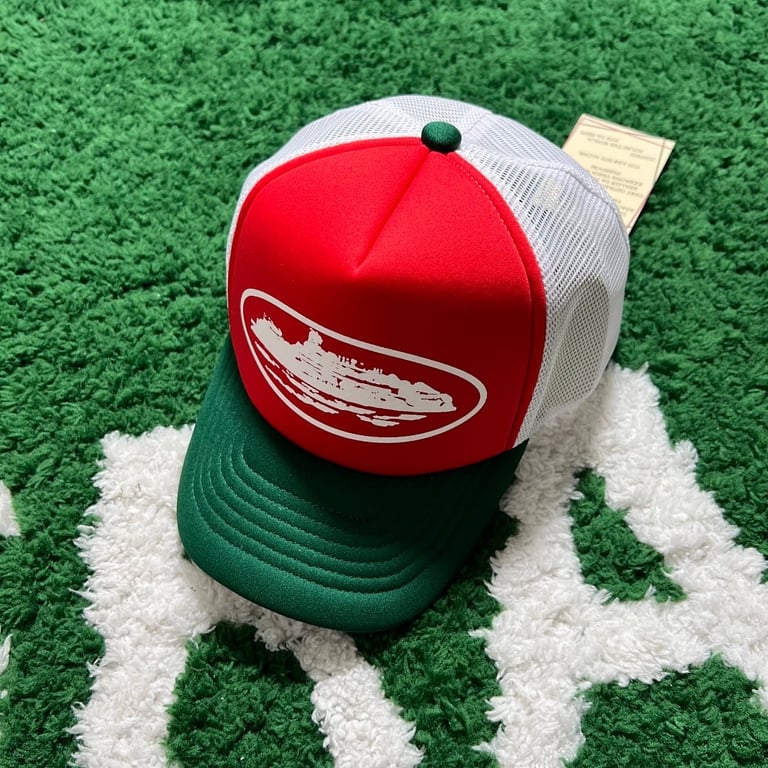 Corteiz Alcatraz Trucker Hat Red/Green - 6