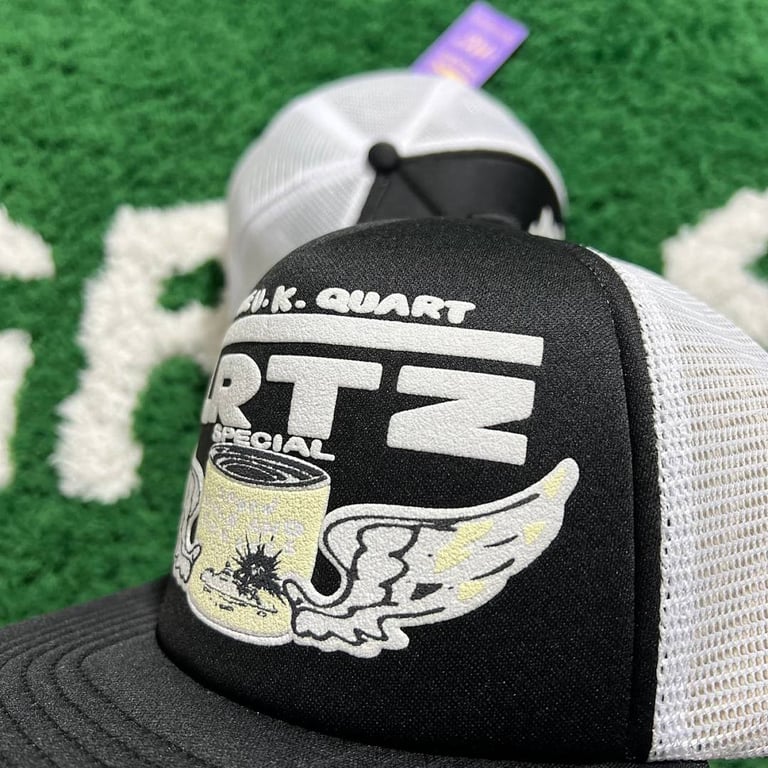 Corteiz One U.K. Quart Trucker Hat Black/White - 7