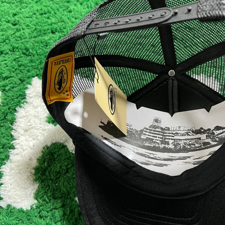 Corteiz Wing Chi'ban Trucker Hat Black Blue - 5