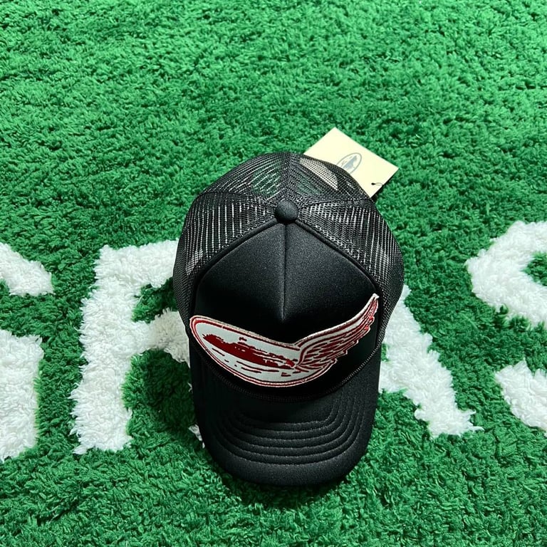 Corteiz Wing Chi'ban Trucker Hat Black Blue - 6