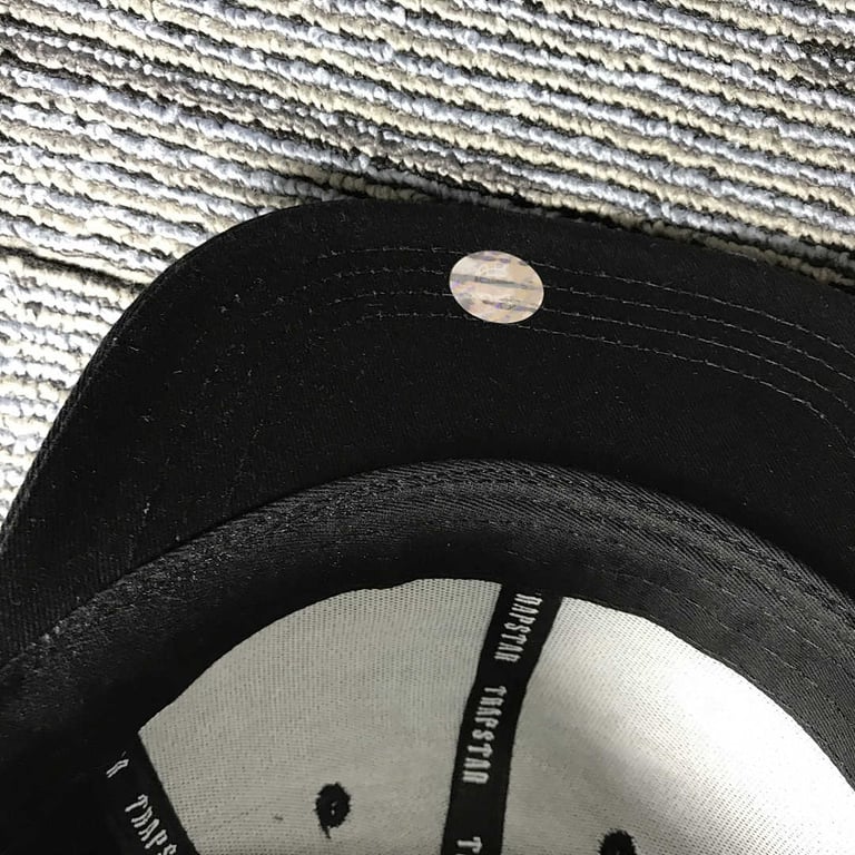 Trapstar Tiger TSL Snapback Cap Black - 2