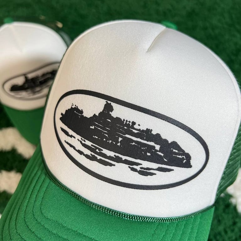 Corteiz Alcatraz Trucker Hat White/Green - 10