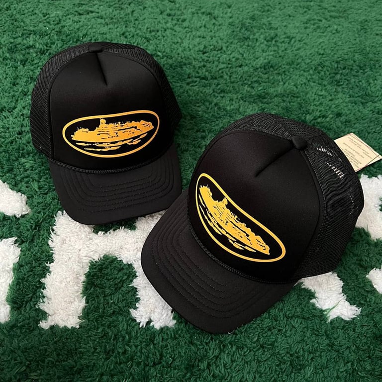 Corteiz Alcatraz Trucker Hat Black/Yellow - 5