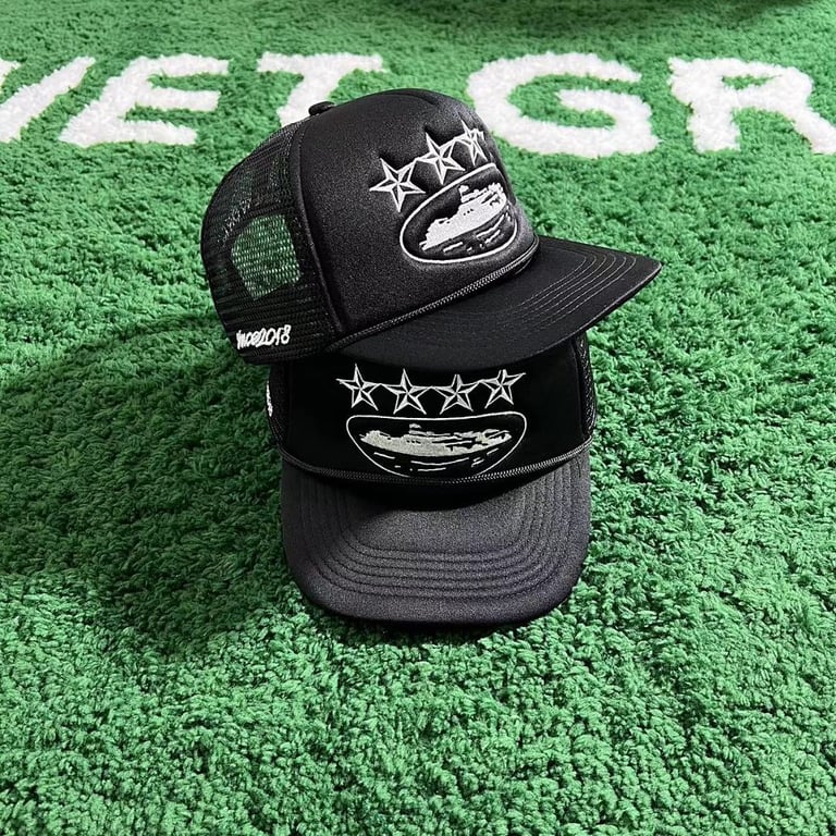 Corteiz Star Trucker Hat - 17