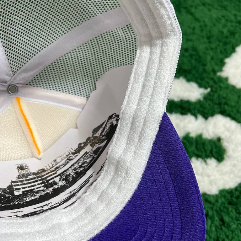 Corteiz Alcatraz Trucker Hat White Blue - 5
