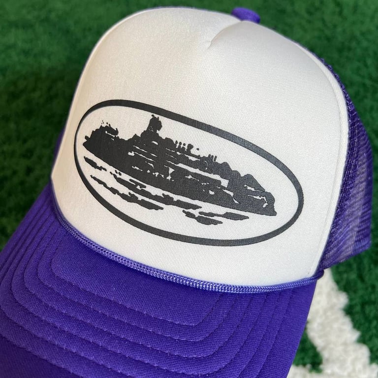 Corteiz Trucker Hat White/Purple - 3