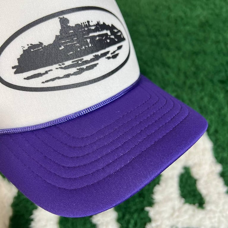 Corteiz Trucker Hat White/Purple - 8