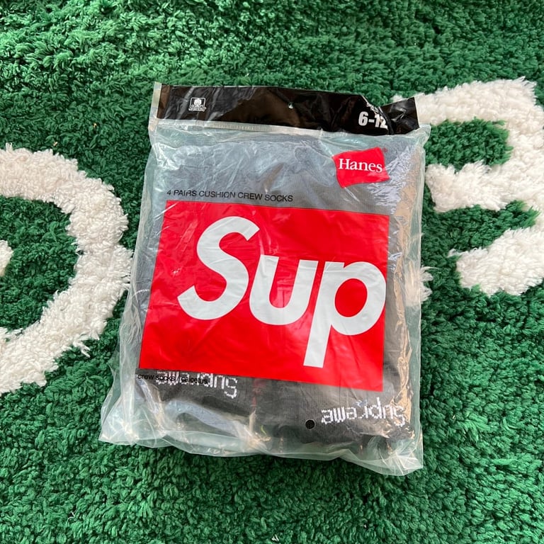 Supreme x Hanes Crew Socks 4-Pack - 6