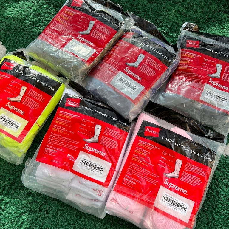 Supreme x Hanes Crew Socks 4-Pack - 10