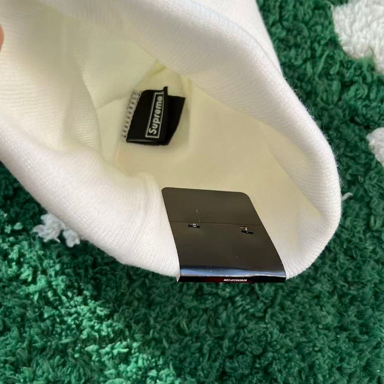 Supreme New Era Box Logo Beanie - 12
