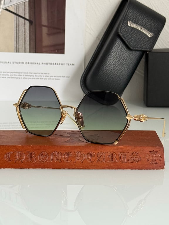 Chrome Hearts Creamed Sunglasses - 4
