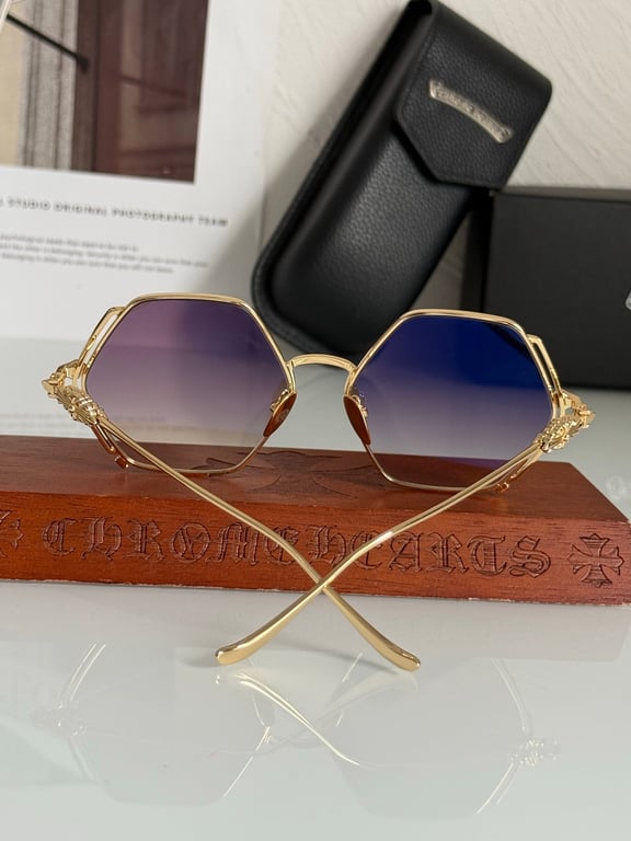 Chrome Hearts Creamed Sunglasses - 8