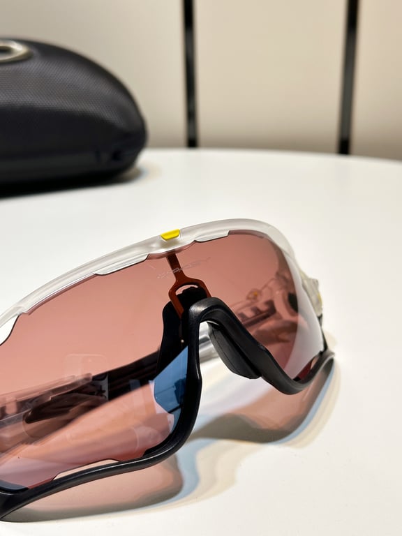 Oakley Jawbreaker Smoky Red Prizm Sunglasses - 2