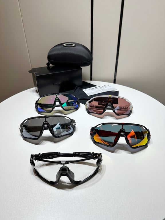 Oakley Jawbreaker OO9290 Polarized Sport Sunglasses - 2