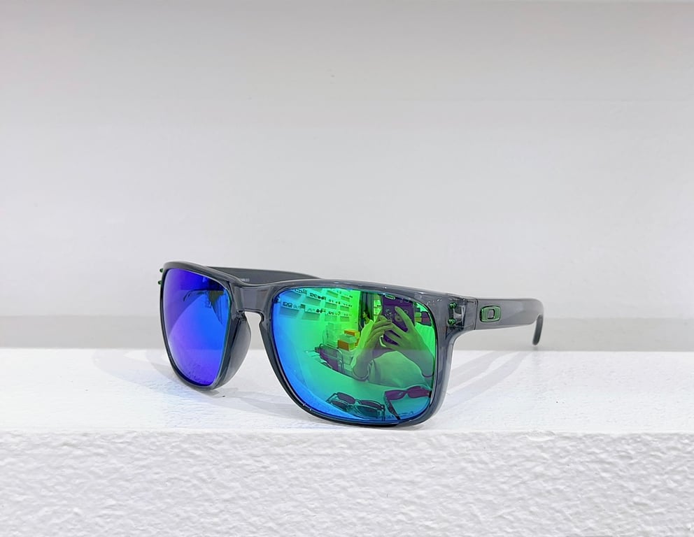 Oakley OO9417 Holbrook XL Sunglasses - 2
