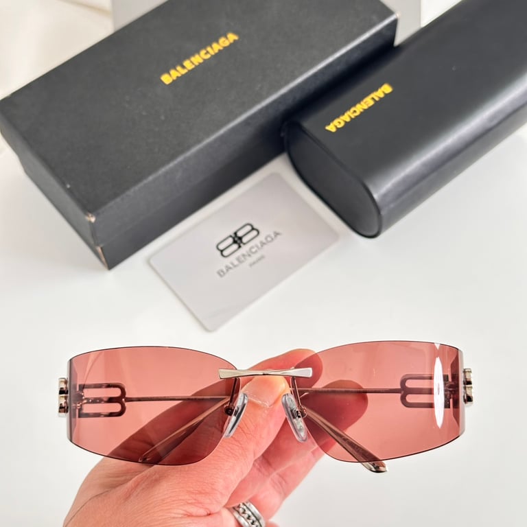 Balenciaga Gossip D-Frame Sunglasses BB0484S - 7