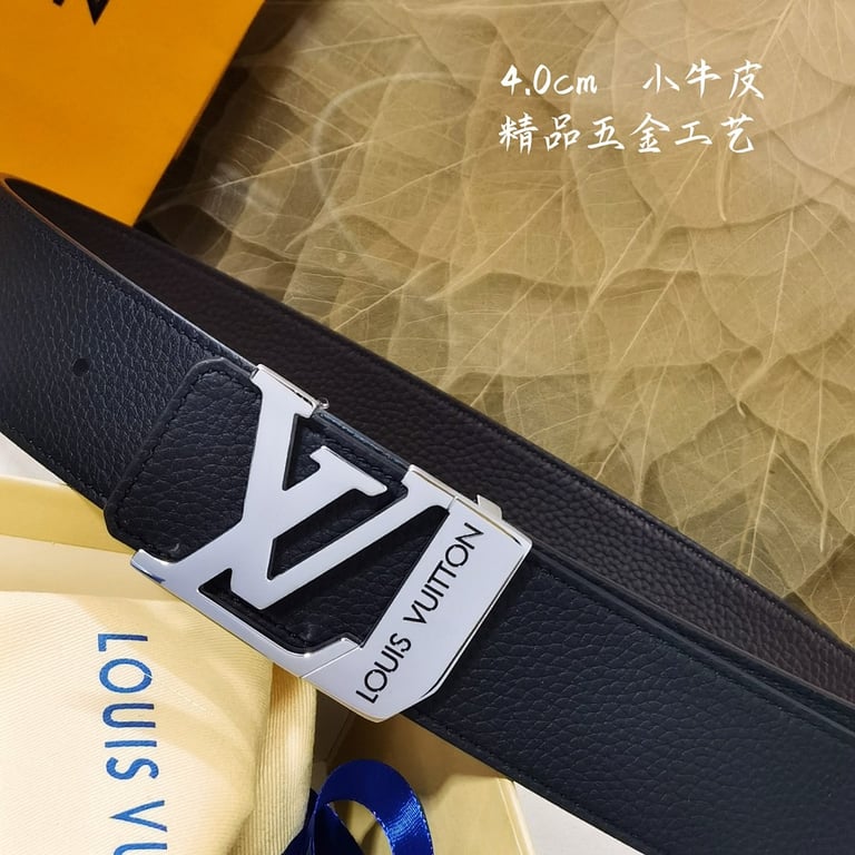 Louis Vuitton LV Initiales Belt Black Silver - 4