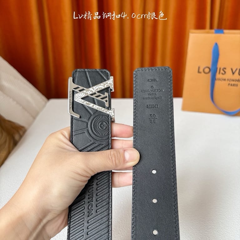 Louis Vuitton LV Initiales 40mm Embossed Belt Black Silver - 5
