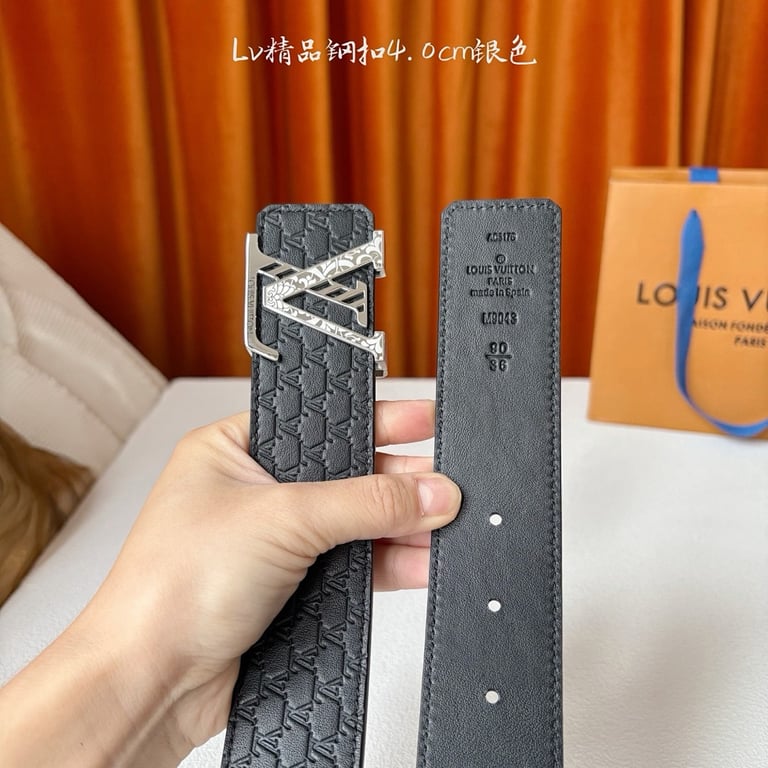 Louis Vuitton Monogram Engraved Buckle Belt 4.0cm - 5