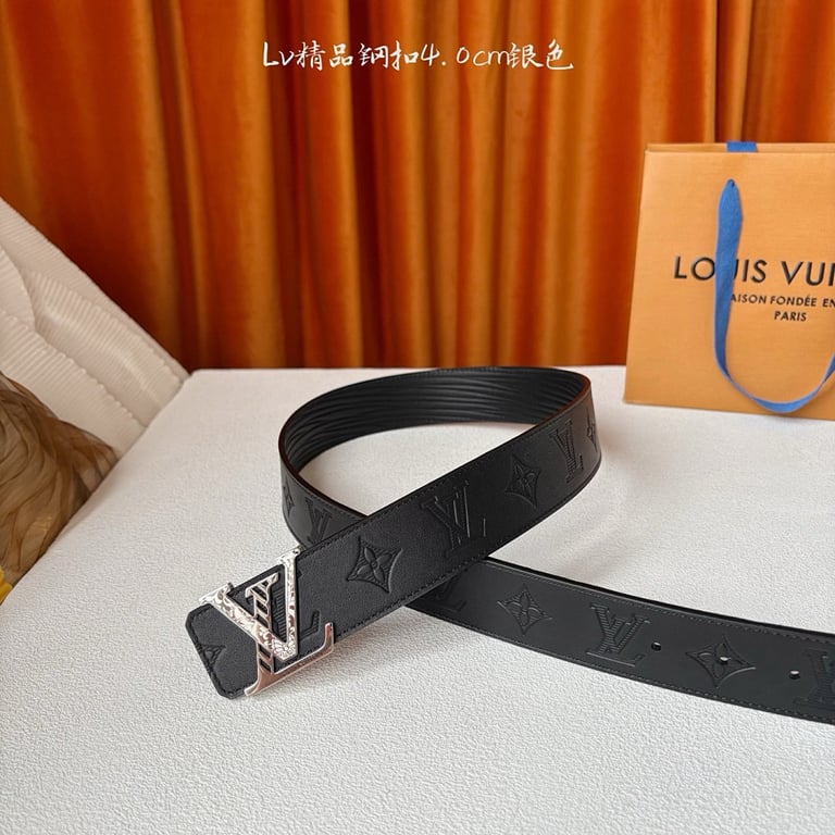 Louis Vuitton LV Initiales Engraved Buckle Belt Black - 4