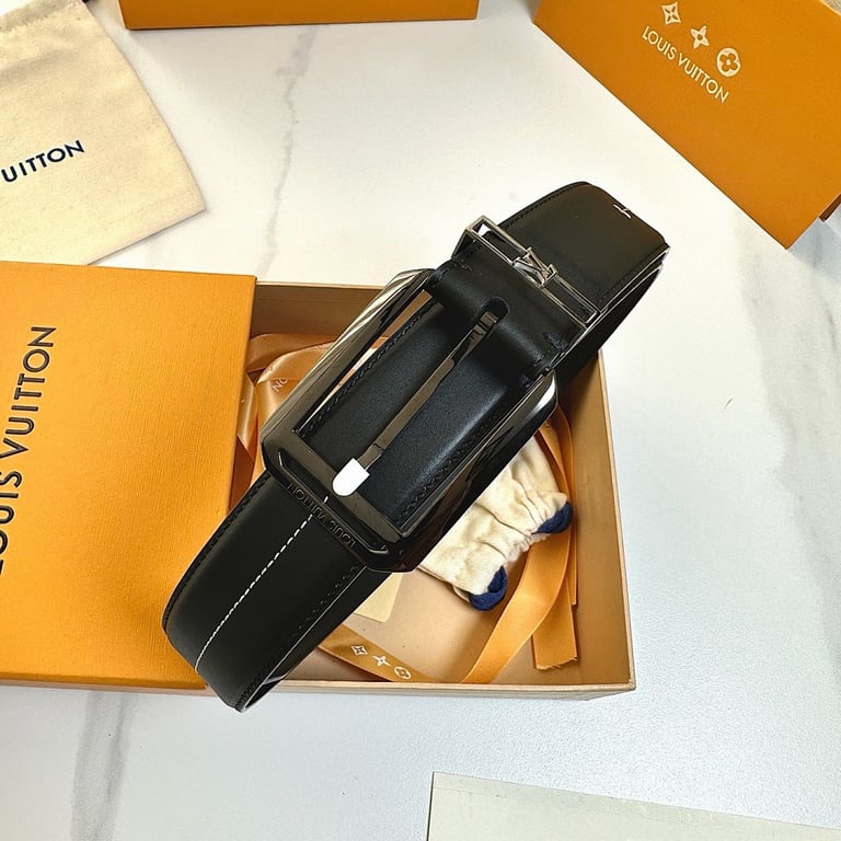 Louis Vuitton Classic Leather Belt - 4