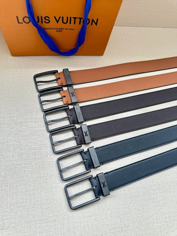 Louis Vuitton Pebbled Leather Belt - 2