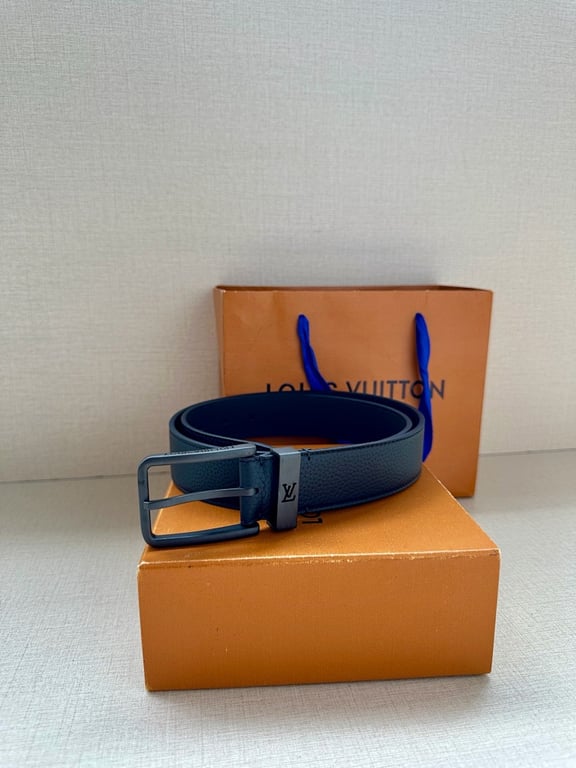 Louis Vuitton Grained Leather Belt - 5