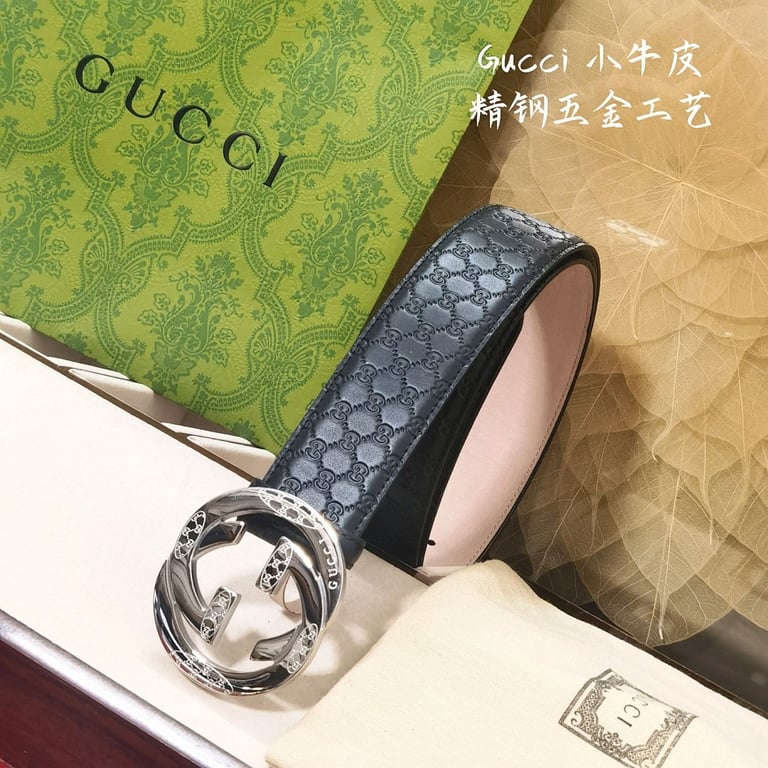 Gucci Interlocking G Embossed Leather Belt - 3