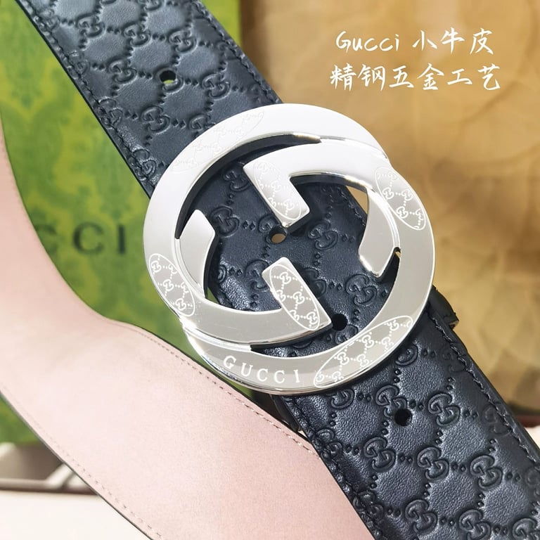 Gucci Interlocking G Embossed Leather Belt - 4