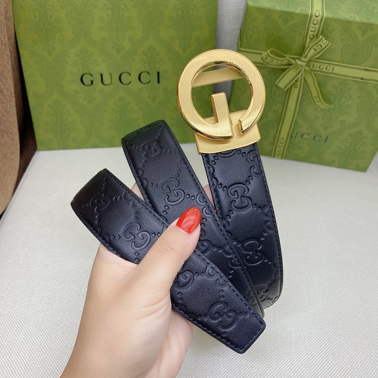 Gucci Signature Leather Belt with G Buckle - 4