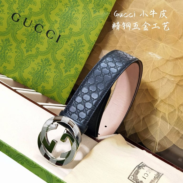 Gucci Signature Leather Belt with Interlocking G Buckle - 3