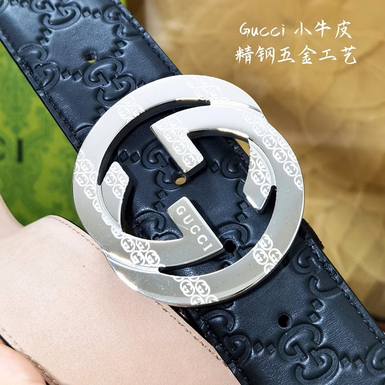 Gucci Interlocking G Embossed Leather Belt - 4