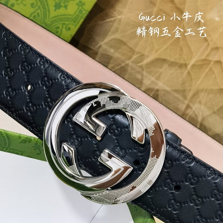 Gucci Signature Leather Belt with Interlocking G Buckle - 6