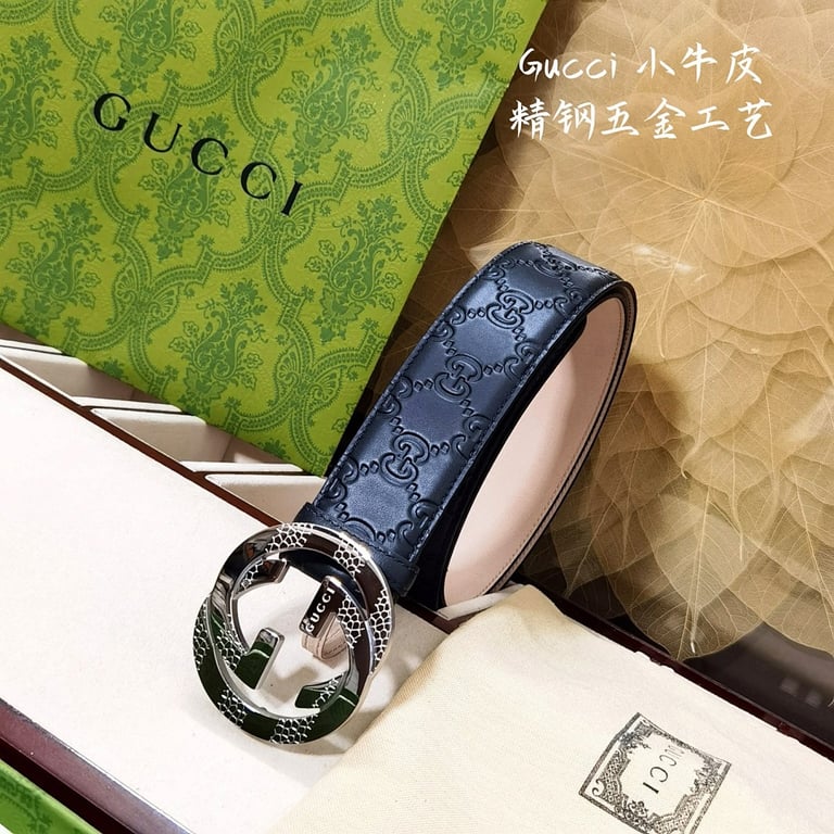 Gucci Interlocking G Embossed Leather Belt - 3