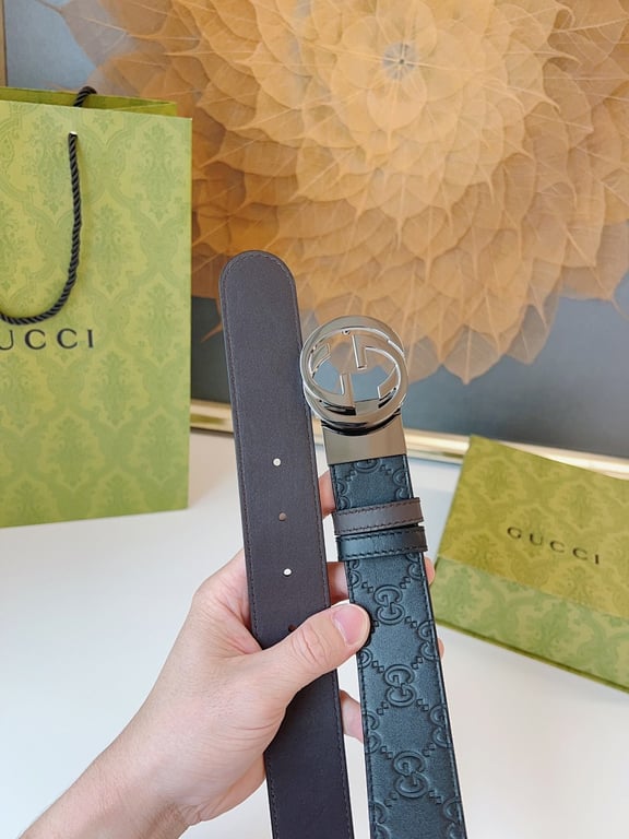 Gucci Interlocking G Embossed Leather Belt - 4