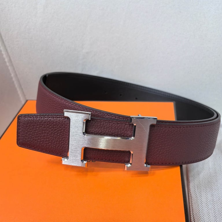 Hermès H Buckle Reversible Leather Belt Burgundy Black - 5