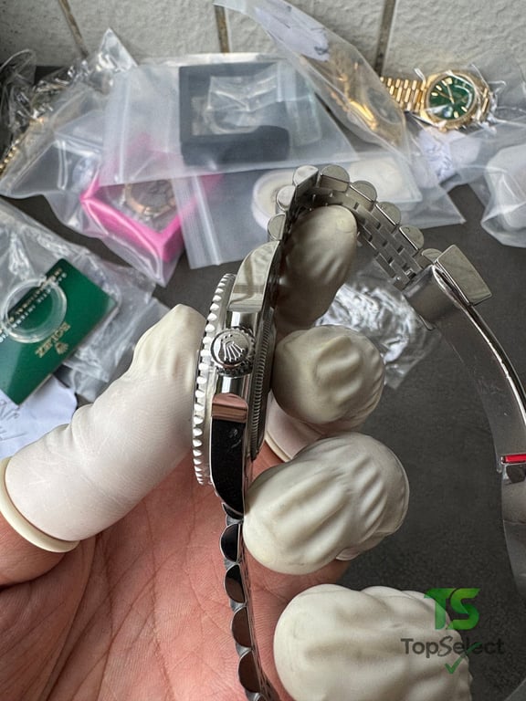 Rolex GMT-Master II Pepsi Jubilee - 12
