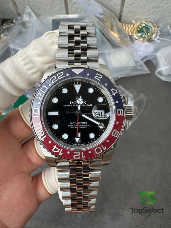 Rolex GMT-Master II Pepsi Jubilee - 16