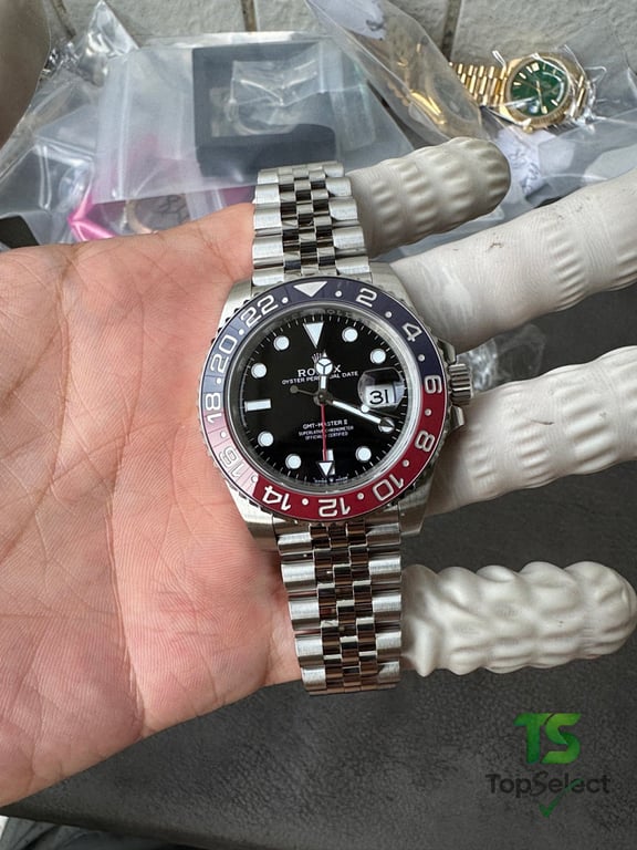 Rolex GMT-Master II Pepsi Jubilee - 20