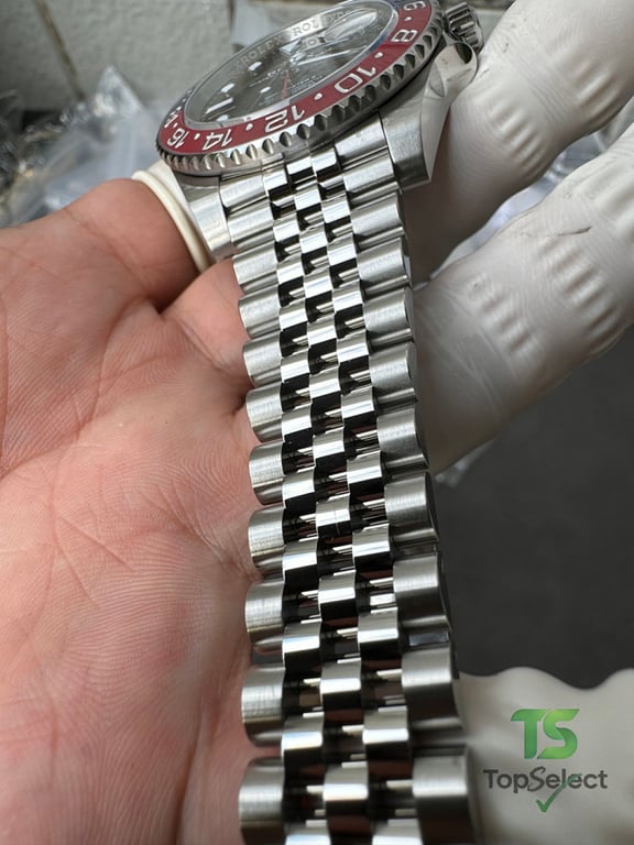 Rolex GMT-Master II Pepsi Jubilee - 10