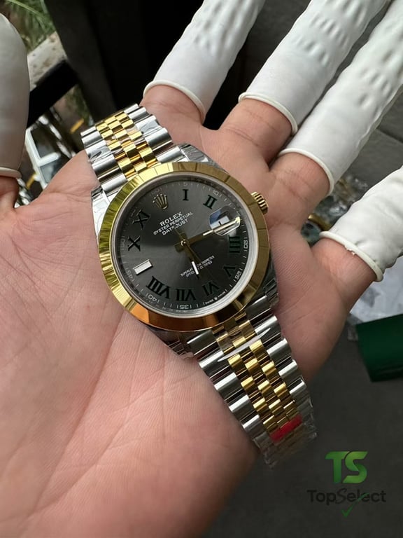 Rolex Datejust 41 Wimbledon Two-Tone Smooth Bezel - 2