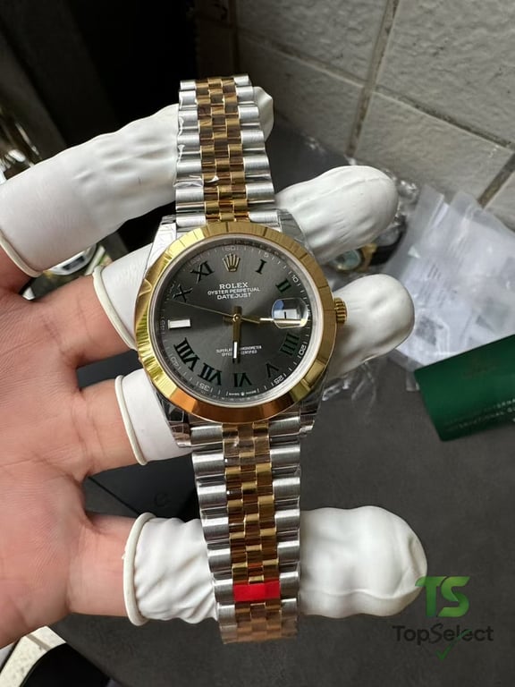 Rolex Datejust 41 Wimbledon Two-Tone Smooth Bezel - 3